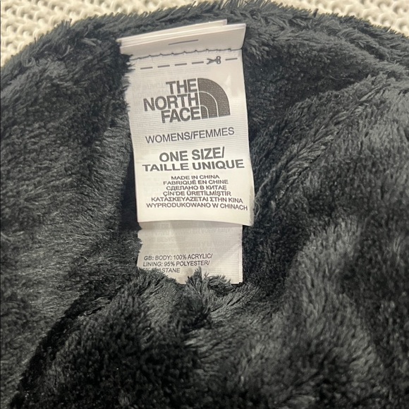 The North Face Black Cable Knit Earflap Hat - Picture 7 of 10